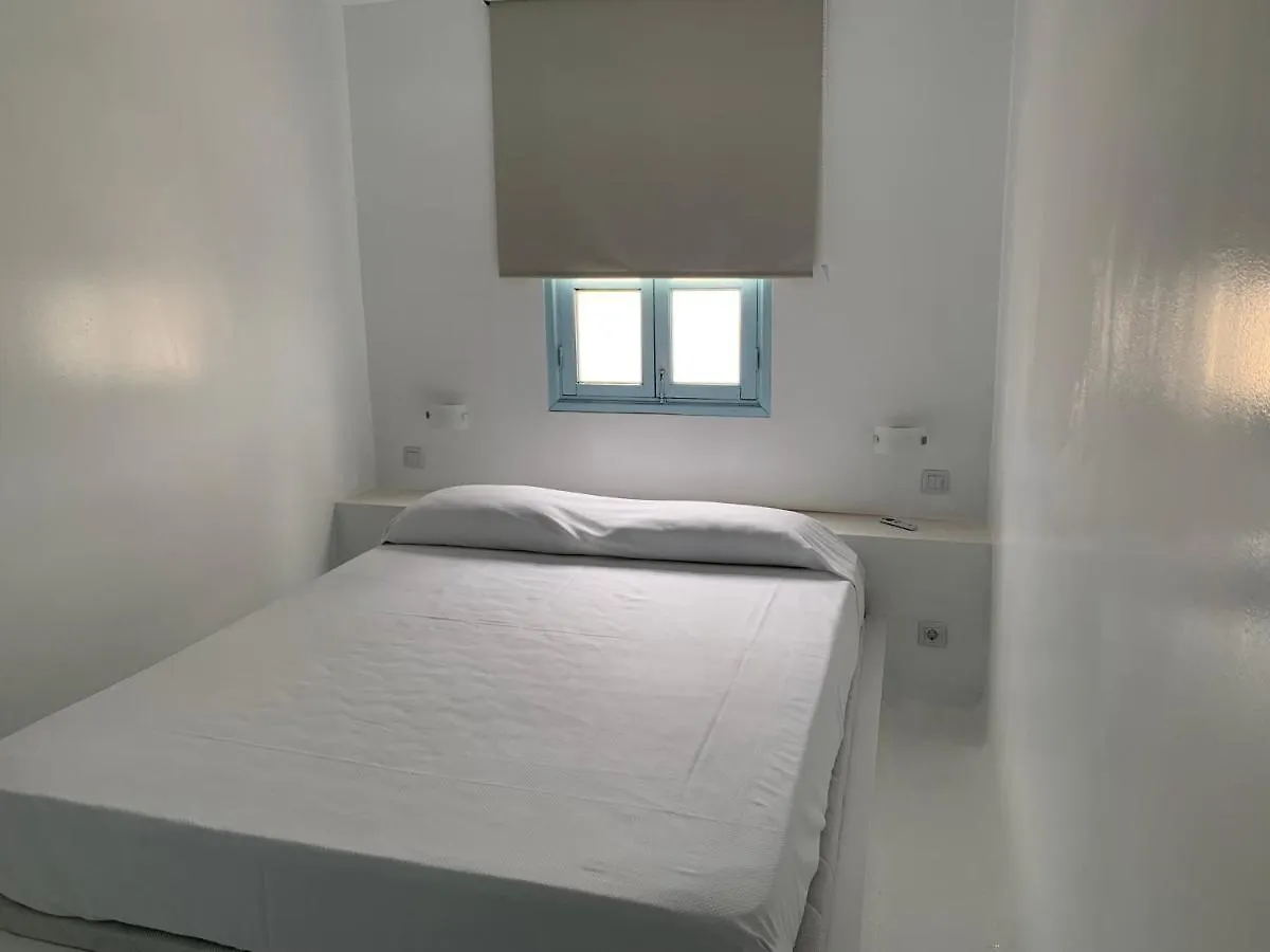 Cotillo Lagos